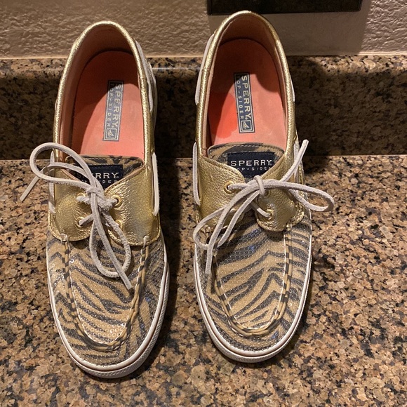 Sperry Top-Siders. Zebra and clear sequence fir a shimmer look. Size 7.5. Clean - Picture 3 of 10